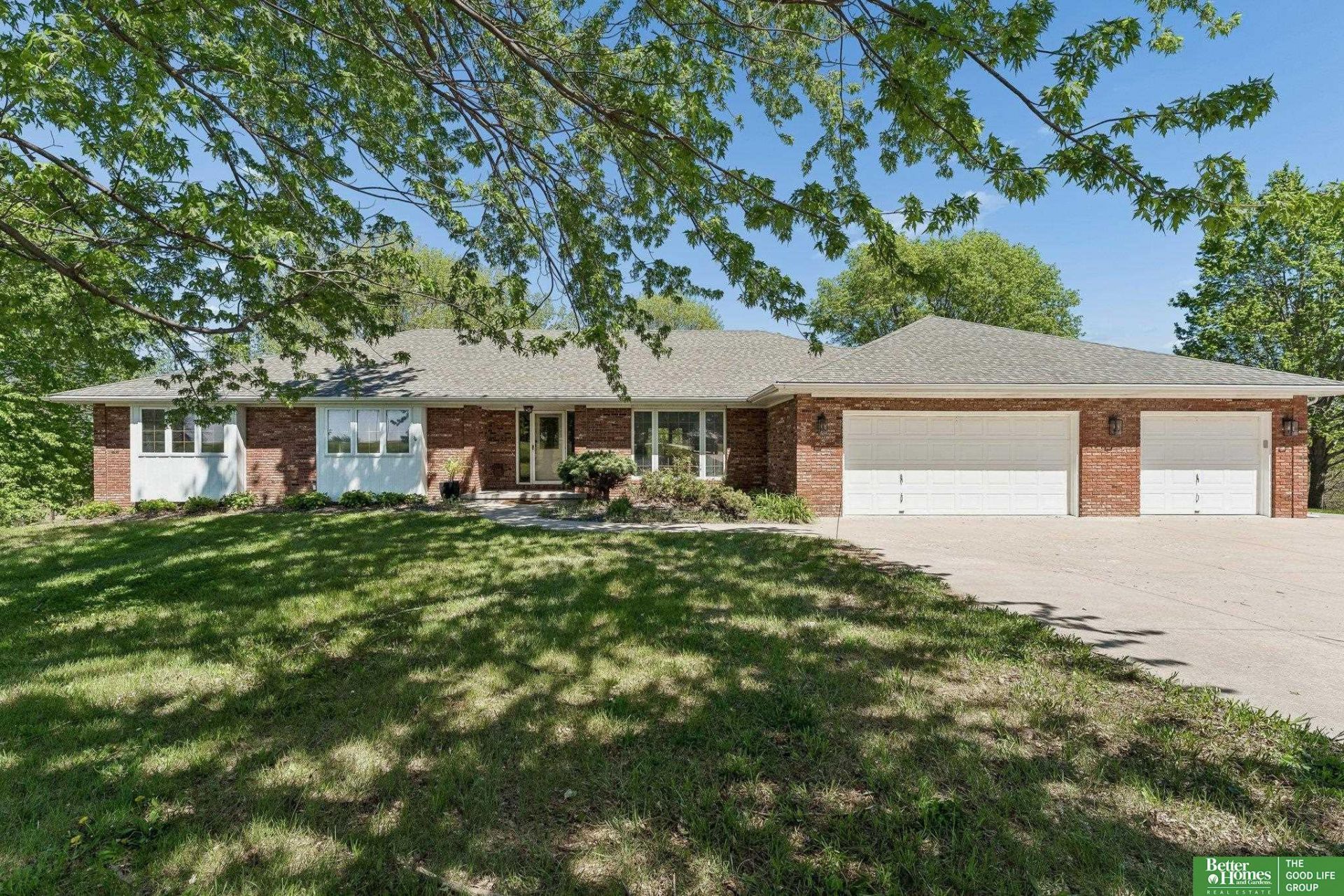 21900 W Angus Road, Gretna, NE 68028 Main Photo