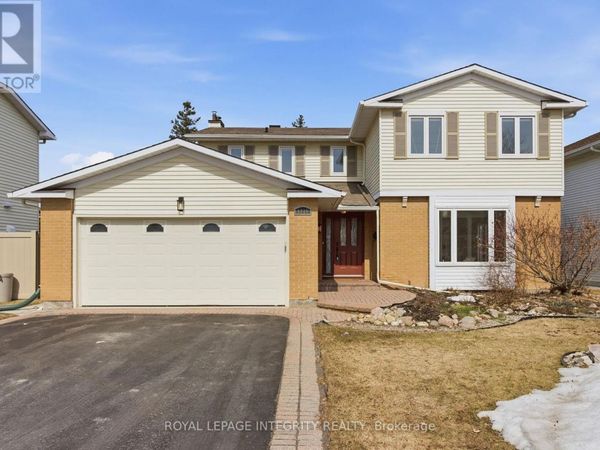 1019 Driftwood Crescent, Ottawa, ON K1C2N9