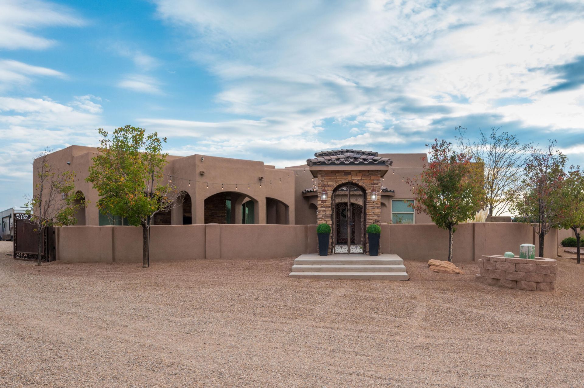 6917 Chapingo Road Ne, Rio Rancho, NM 87144 Main Photo