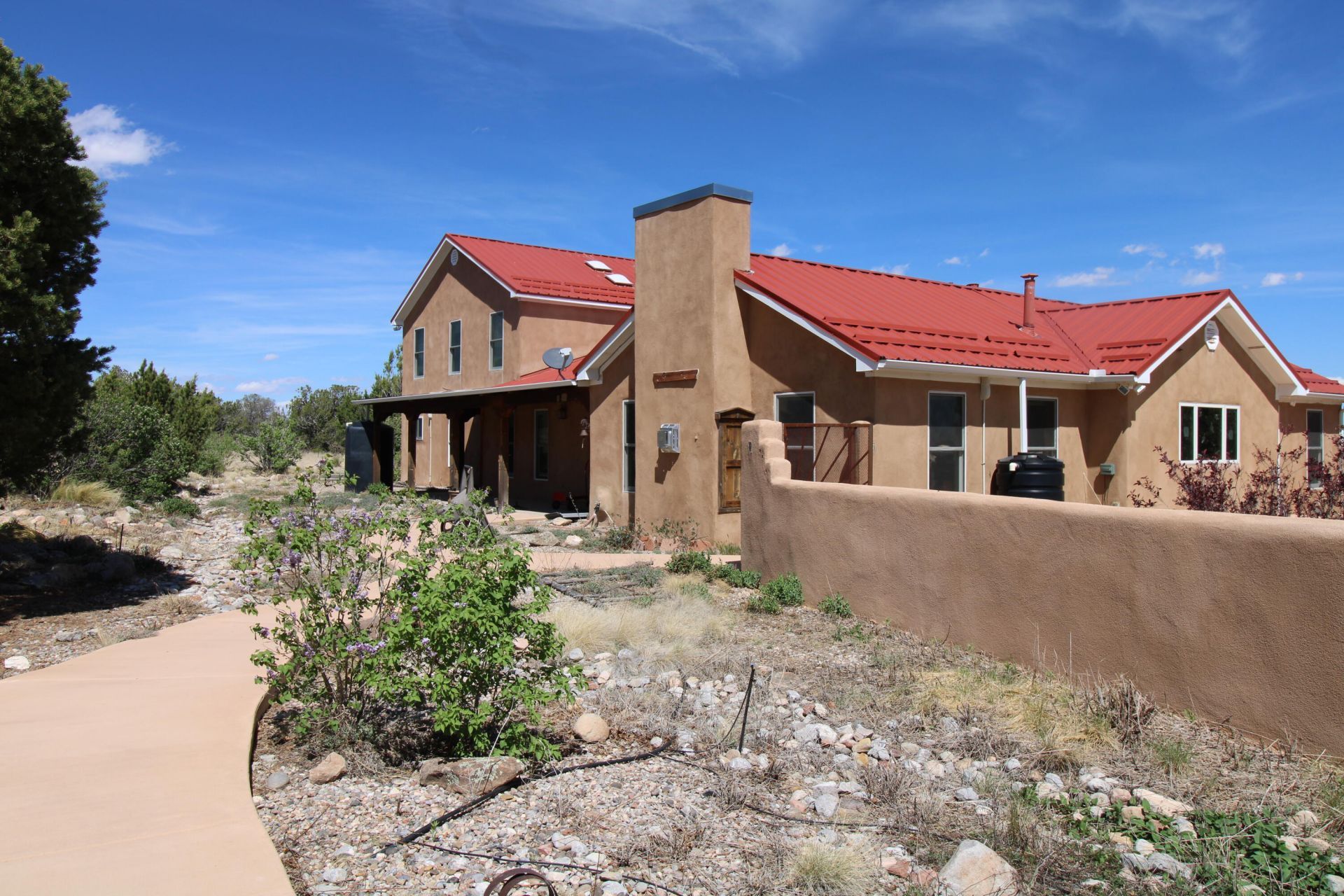 39 Sandoval Road, Edgewood, NM 87015 Main Photo