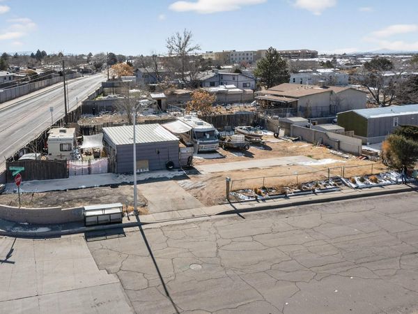 6904 San Francisco Road NE, Albuquerque, NM 87109
