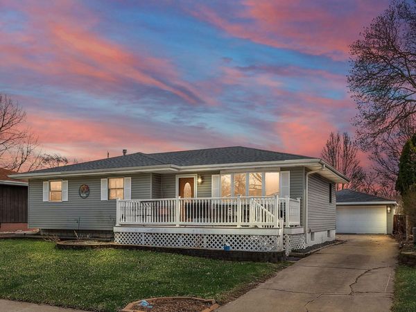 811 Polk Avenue, Dyer, IN 46311