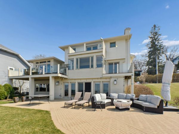 2940 Lake Shore Drive , Long Beach, IN 46360