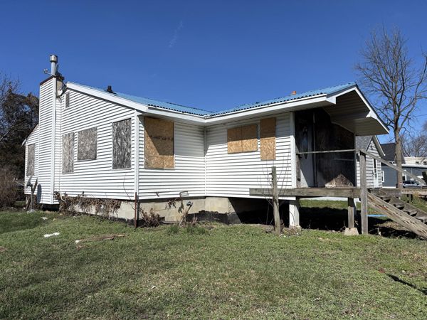 2120 Ohio Street , Michigan City, IN 46360