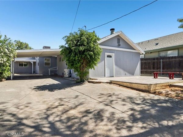 11034 Scoville, Sunland, CA 91040