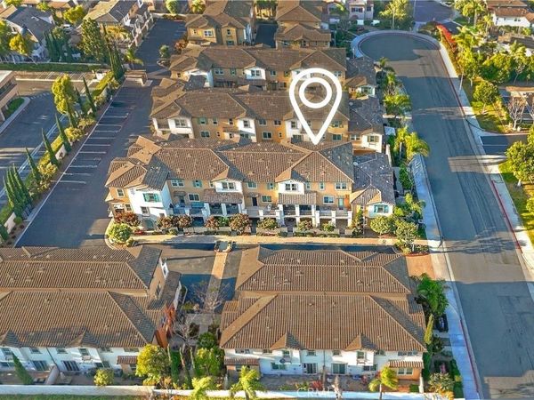 16901 Airport Circle, Unit 107, Huntington Beach, CA 92649