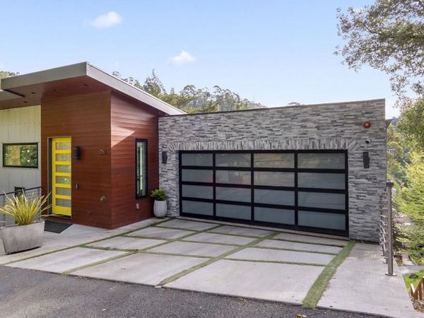 45 Homeglen Ln, Oakland, CA 94611