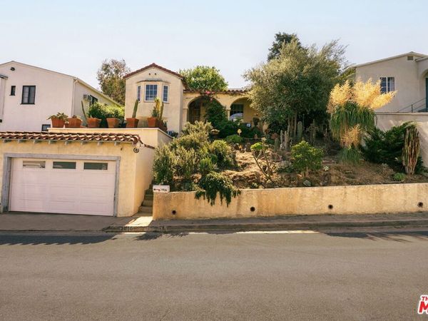 3916 Scandia Way, Los Angeles, CA 90065