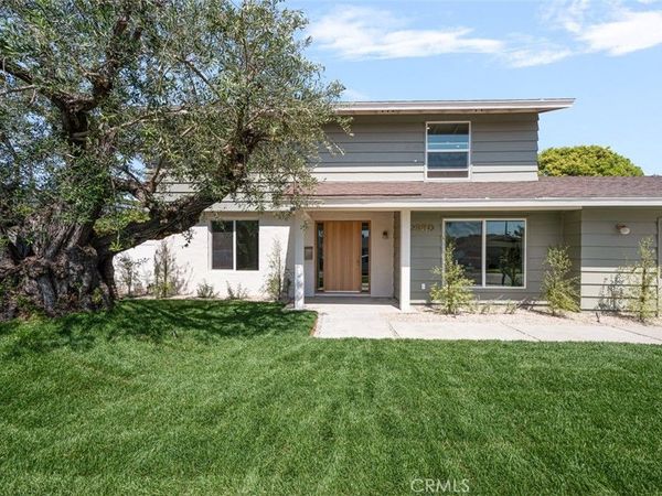 2880 Club House Road, Costa Mesa, CA 92626