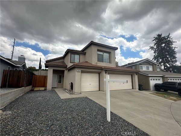 10245 Shale, Mentone, CA 92359