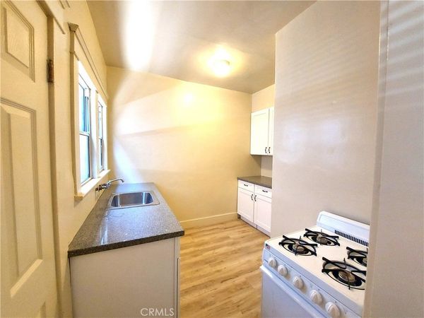 1328 E 2nd, Unit 5, Long Beach, CA 90802