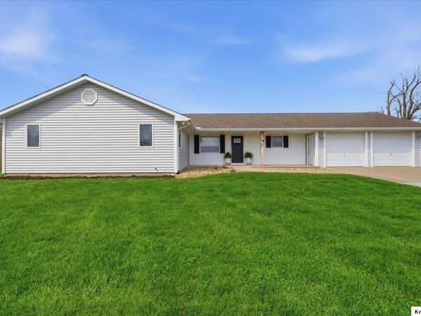 7893 Fairview Rd, Mount Vernon, OH 43050