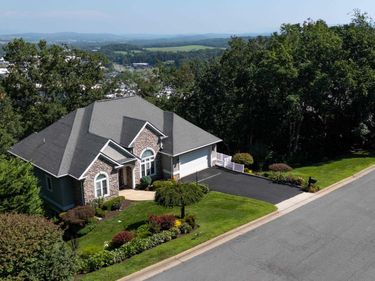 137 DIAMOND CT, Harrisonburg, VA 22801