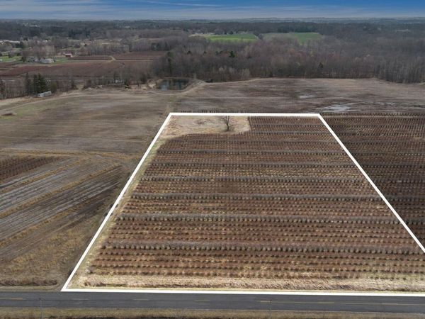 45601 72nd Street, Watervliet, MI 49098