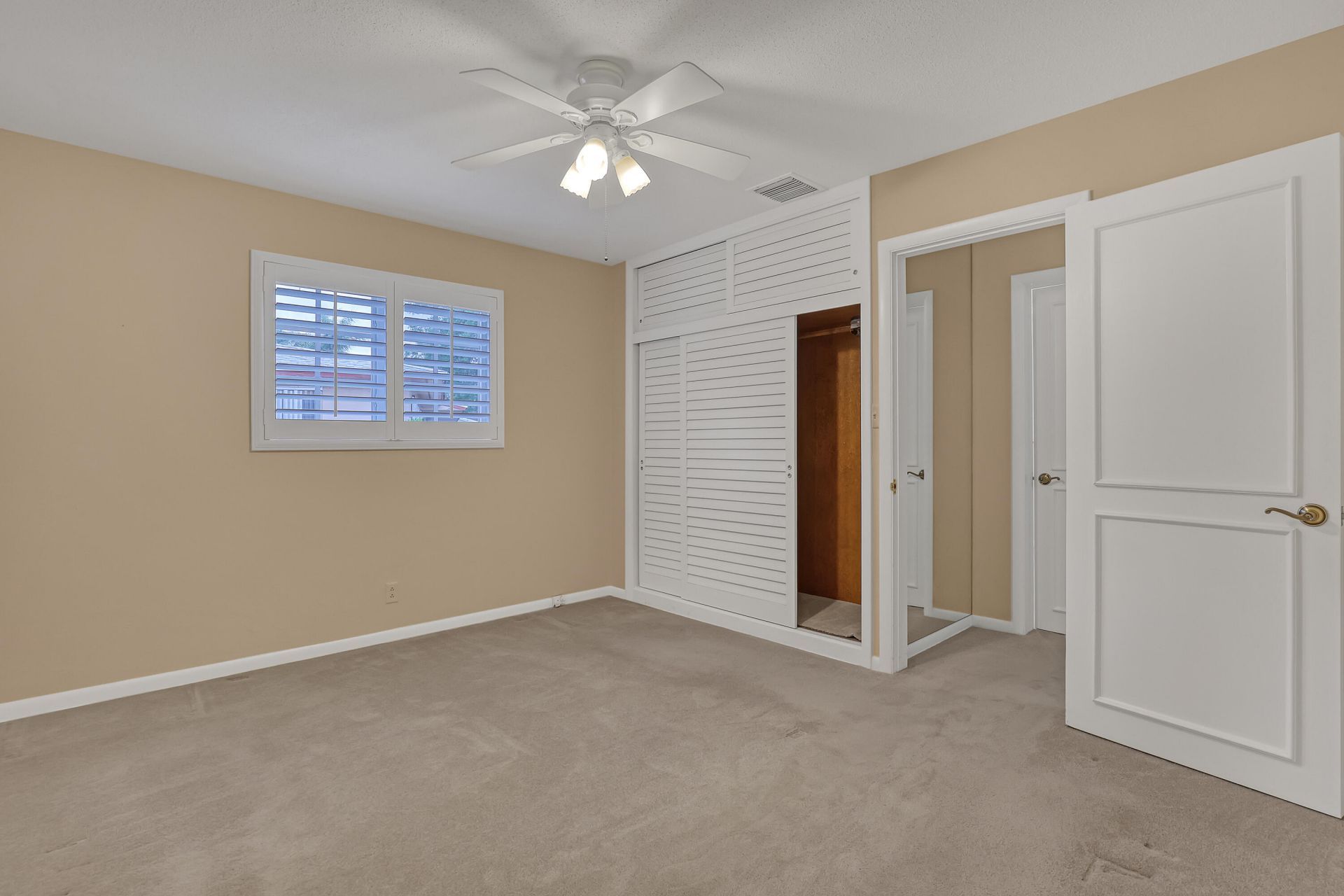 24 Pinetree Circle, Tequesta, FL 33469 Photo