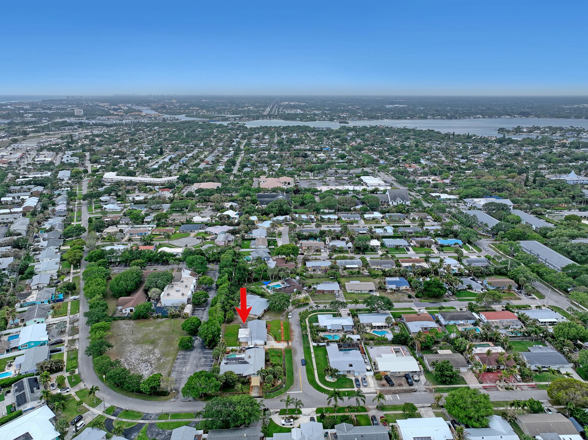 24 Pinetree Circle, Tequesta, FL 33469 Photo