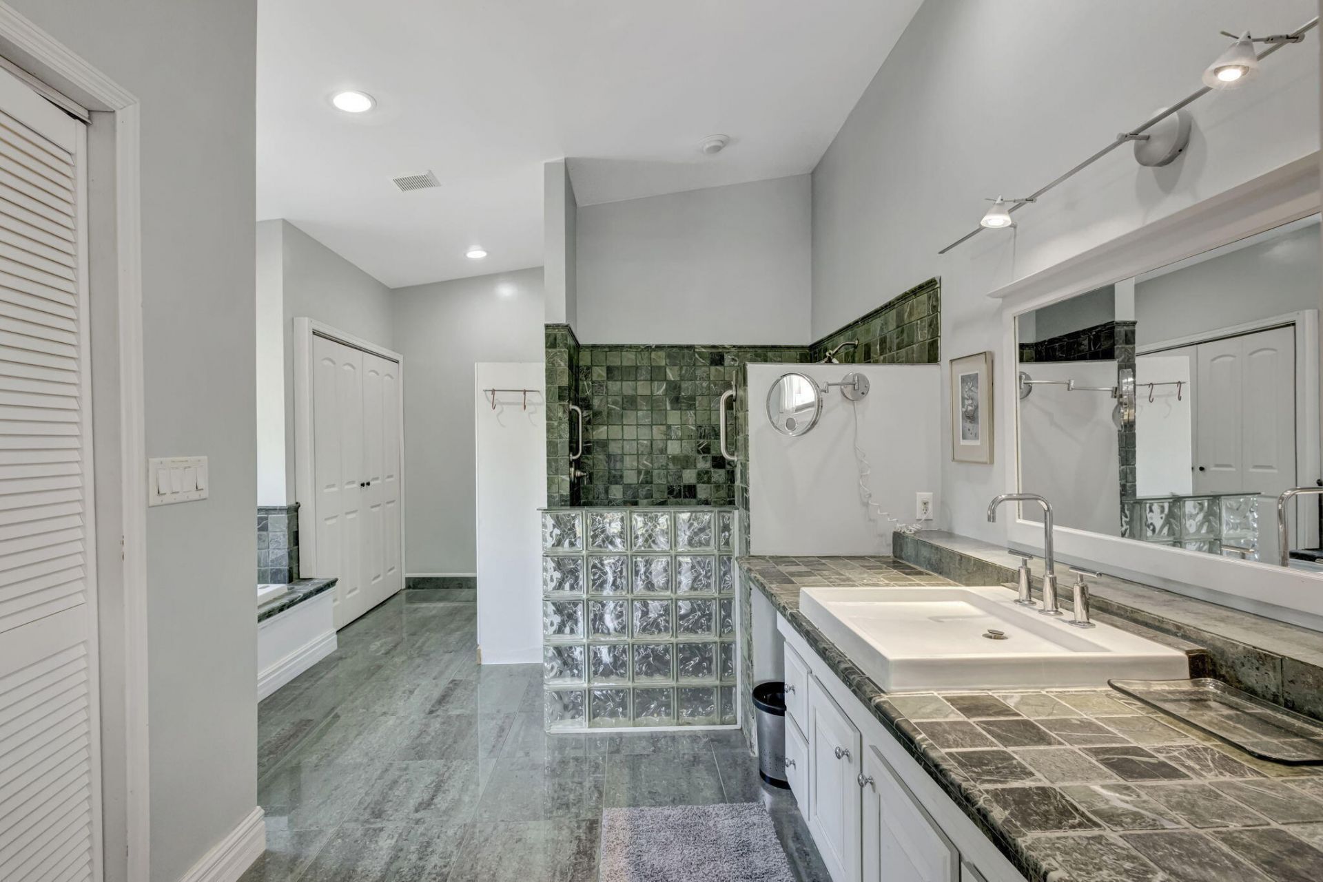 2940 SE Treasure Island Road, Port Saint Lucie, FL 34952 Photo