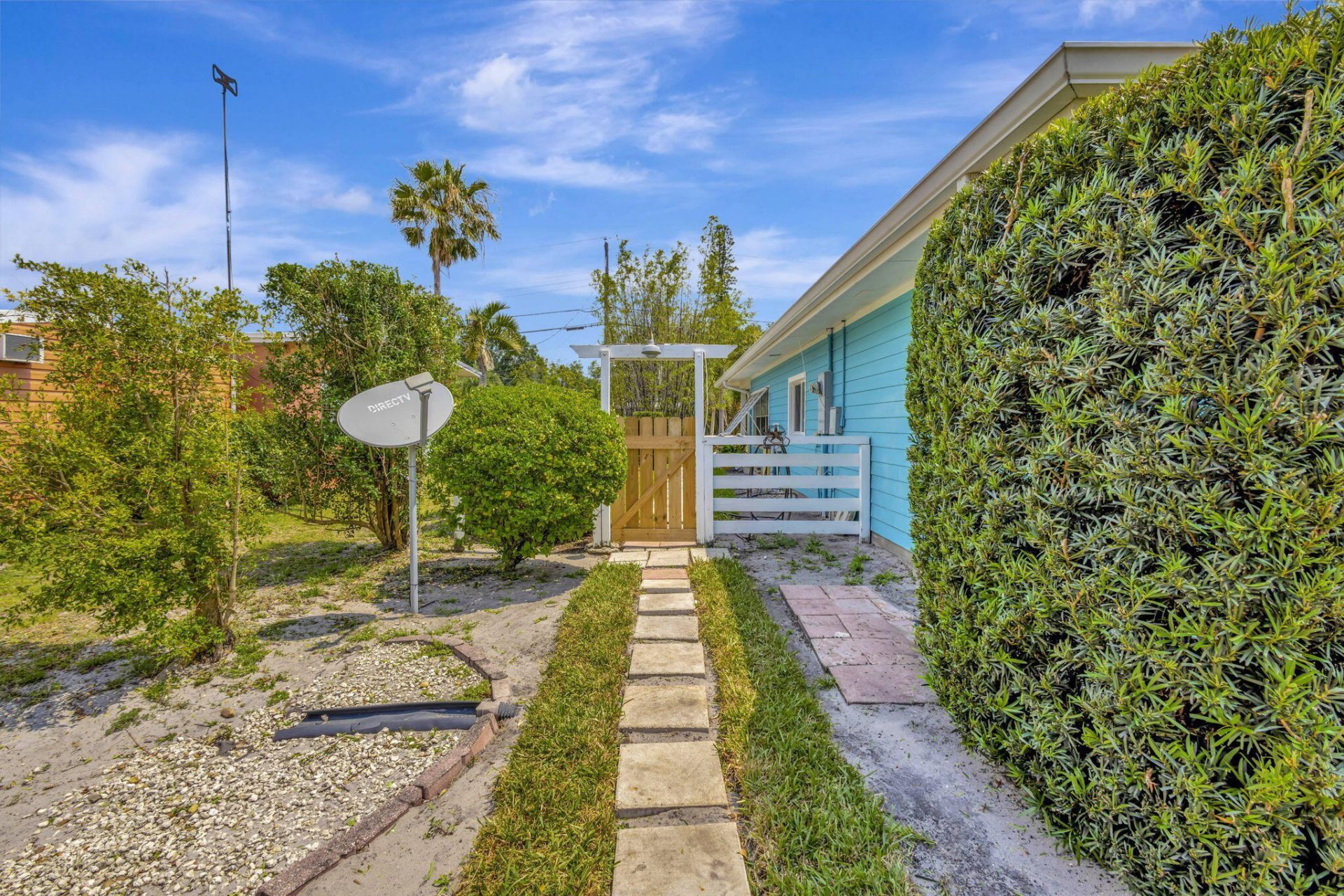 2940 SE Treasure Island Road, Port Saint Lucie, FL 34952 Photo