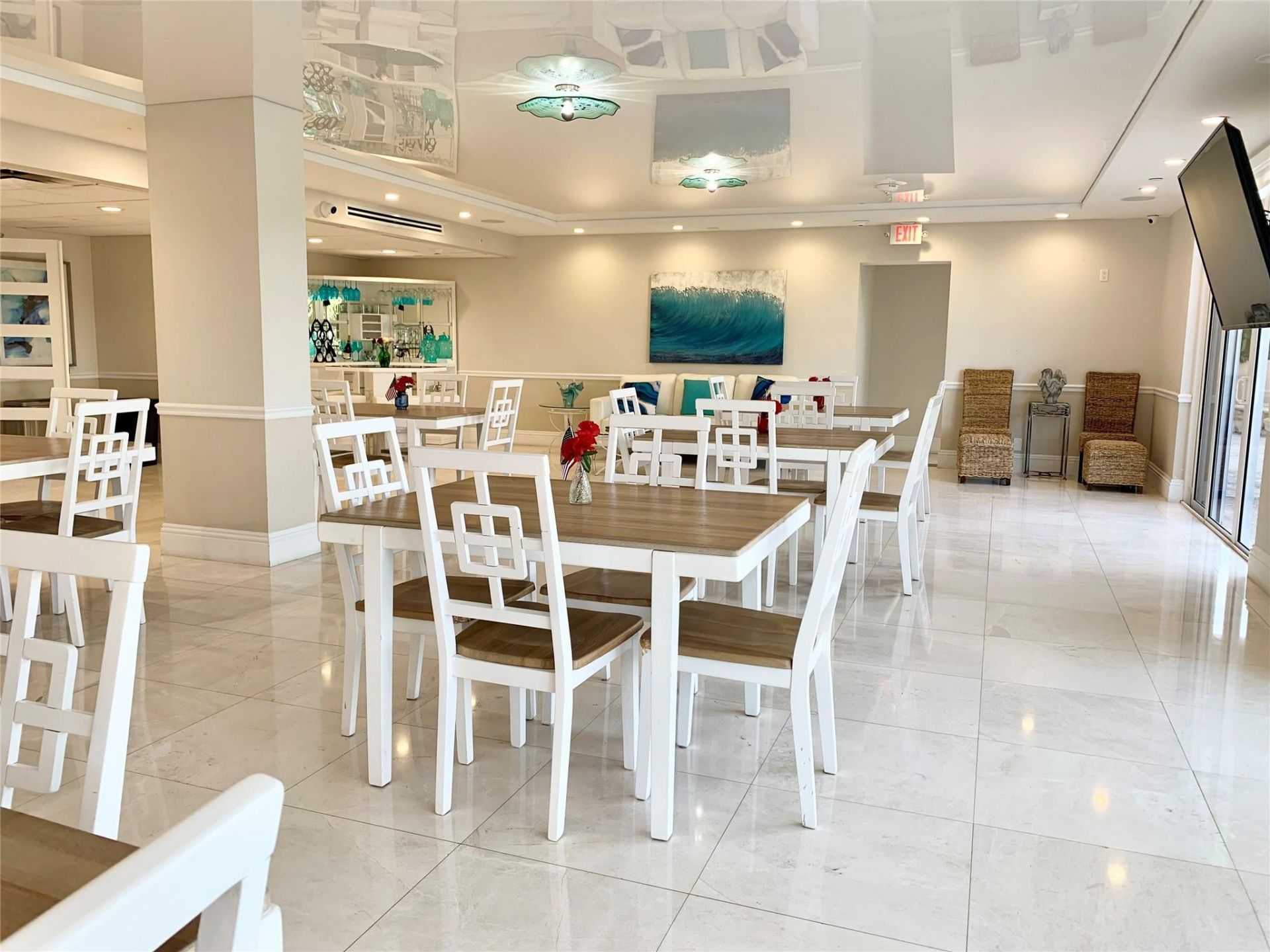 1150 Hillsboro Mile, Unit 207, Hillsboro Beach, FL 33062 Photo