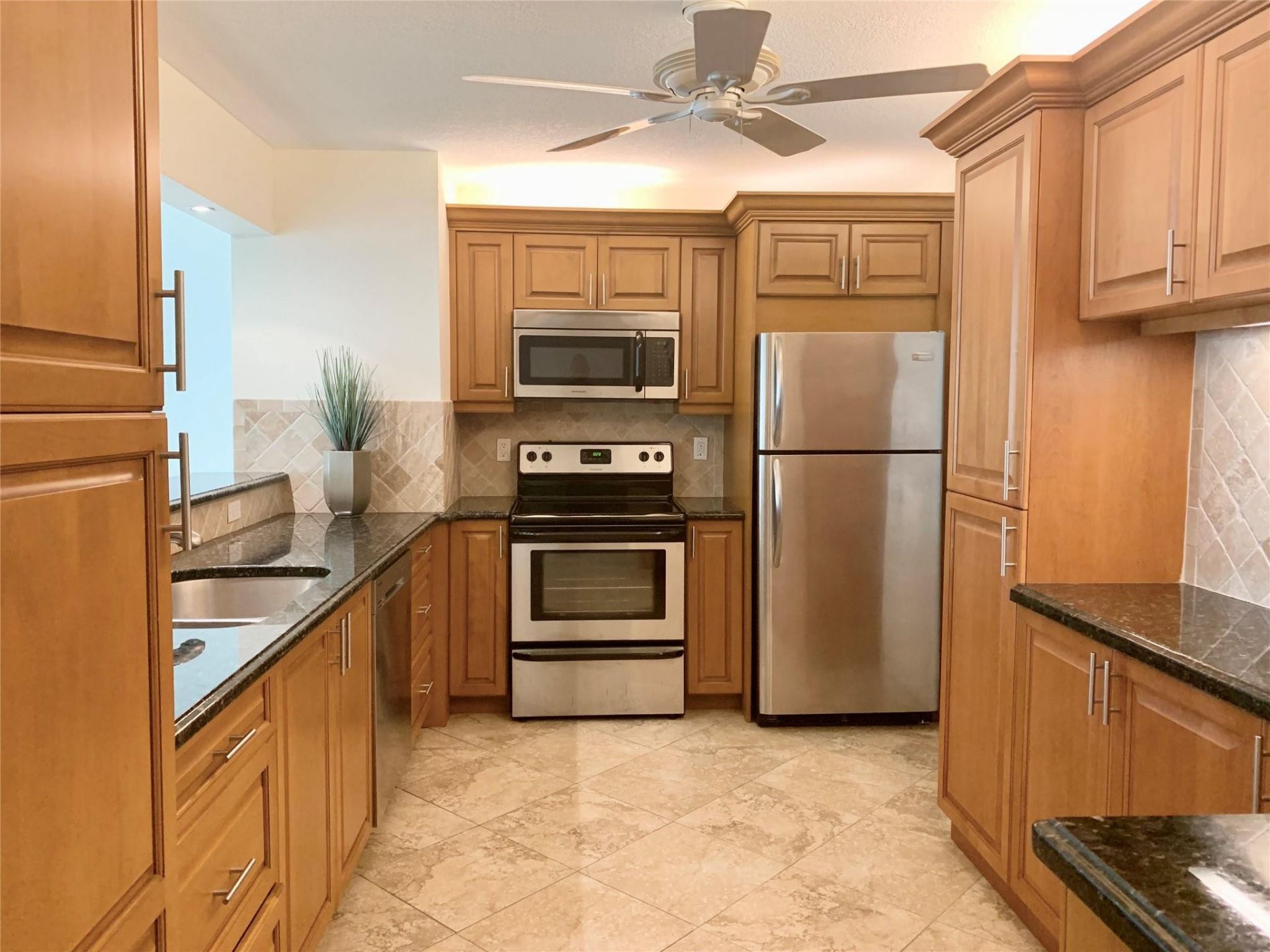 1150 Hillsboro Mile, Unit 207, Hillsboro Beach, FL 33062 Photo