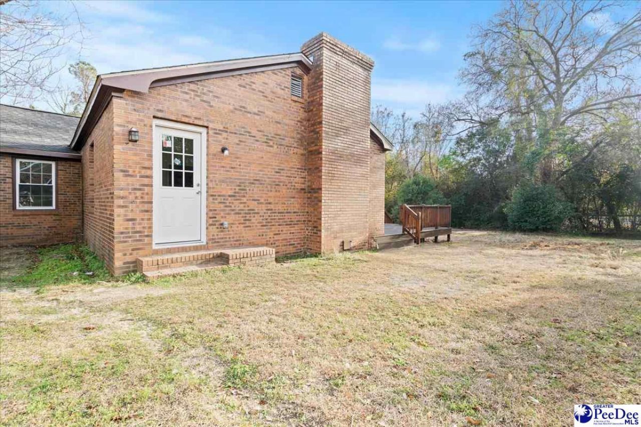 32 Roddy St Photo 35