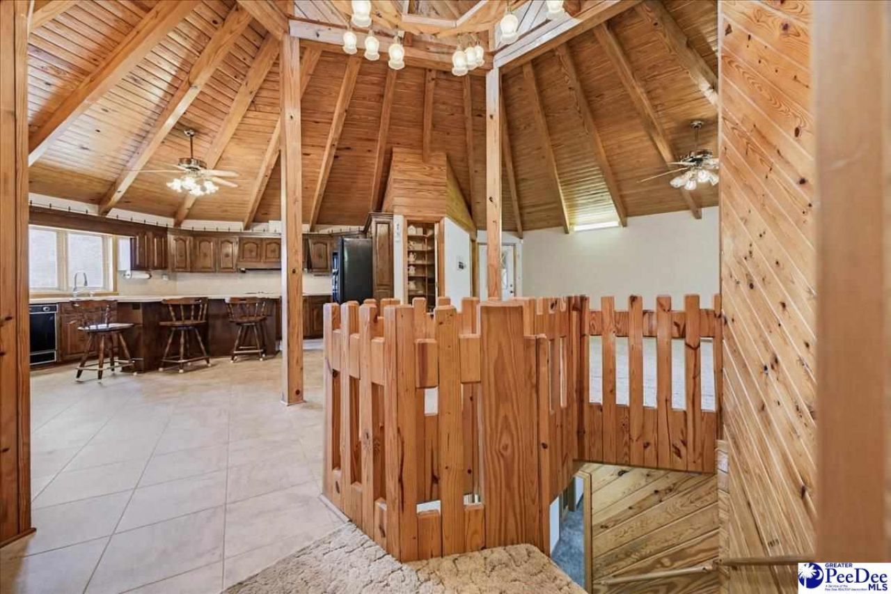 25560 Hwy 151 Photo 27