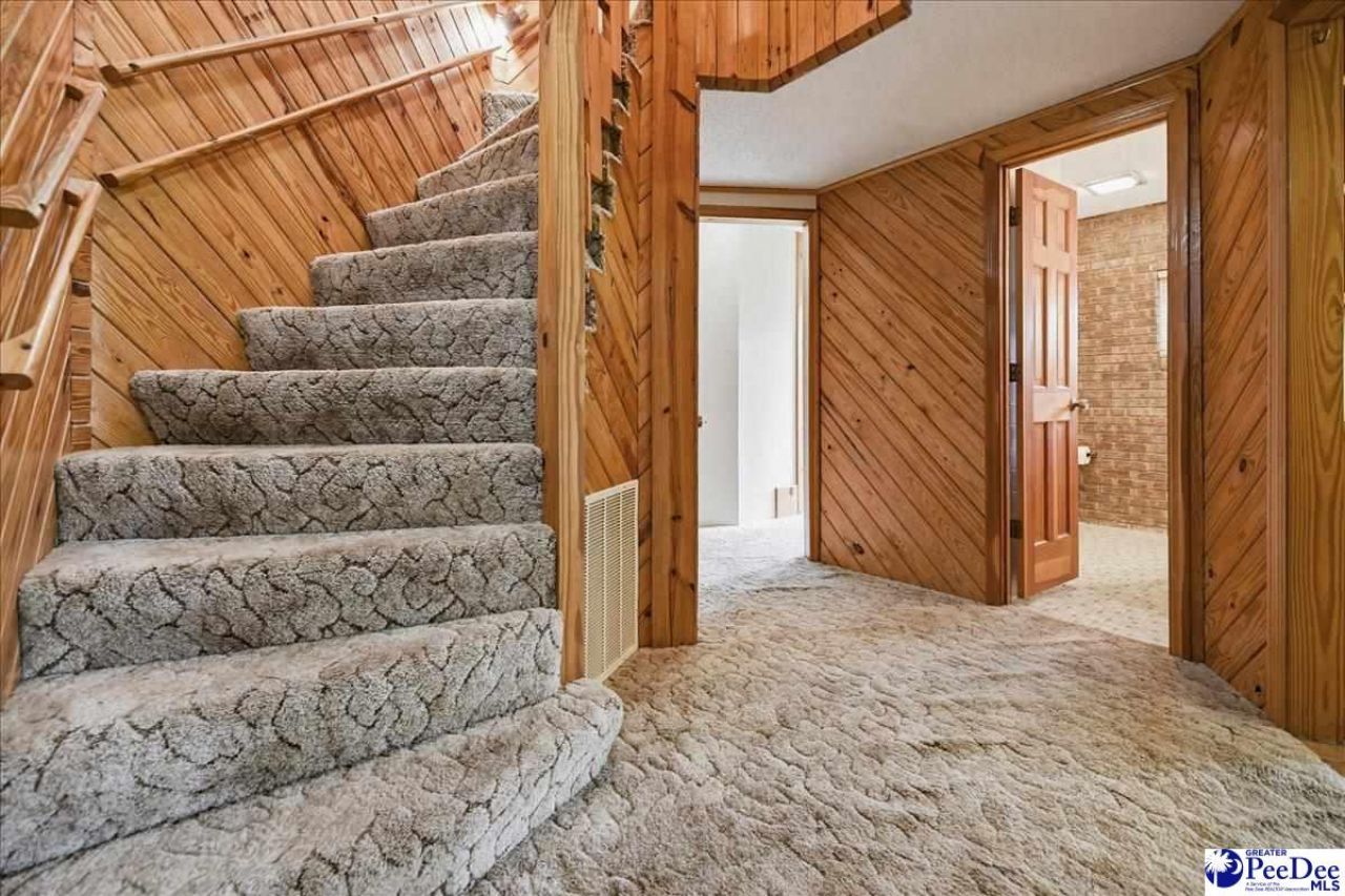 25560 Hwy 151 Photo 28