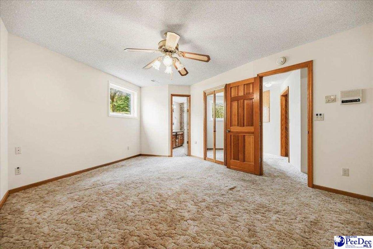 25560 Hwy 151 Photo 31