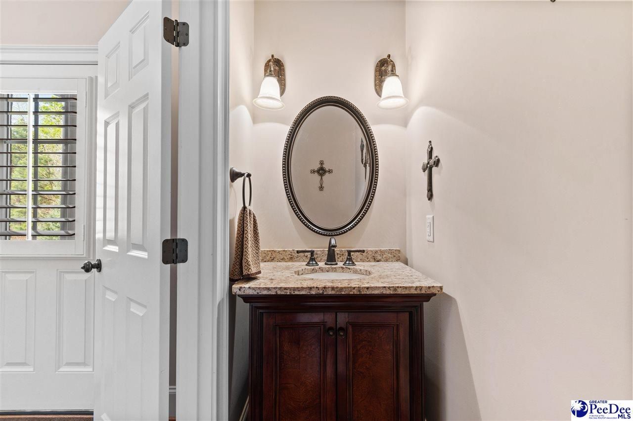 612 Honor Cove Photo 33