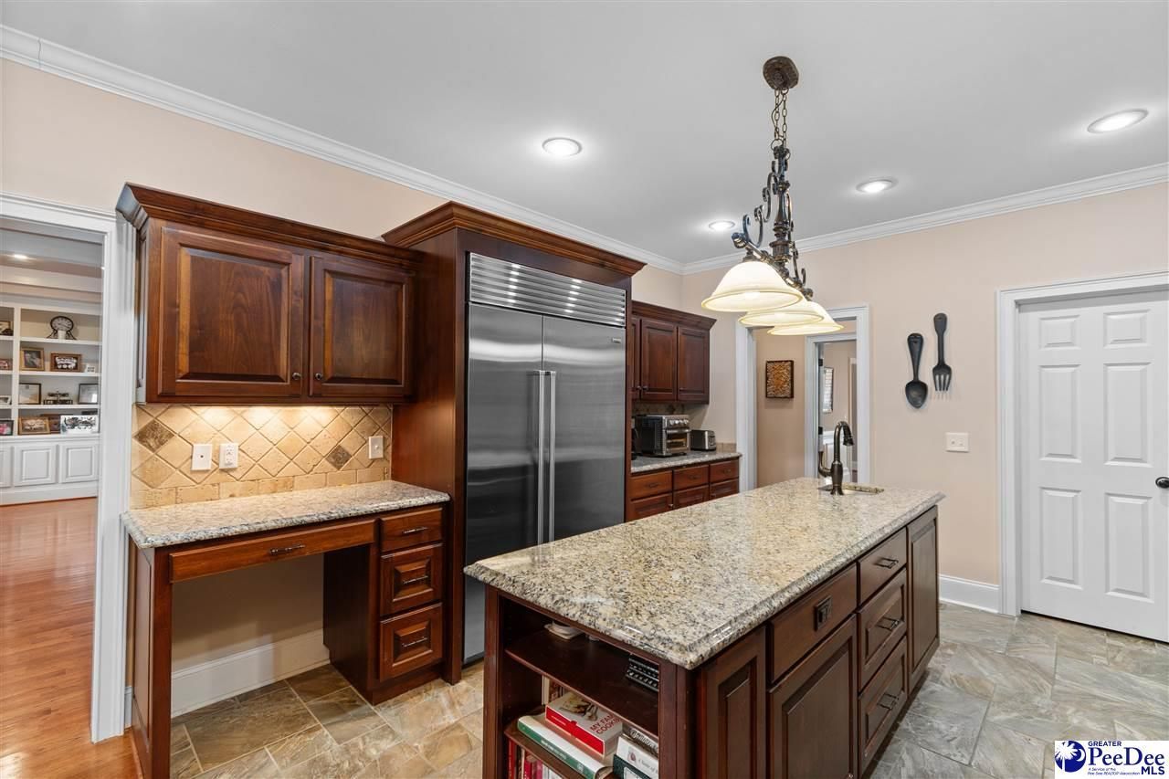 612 Honor Cove Photo 8