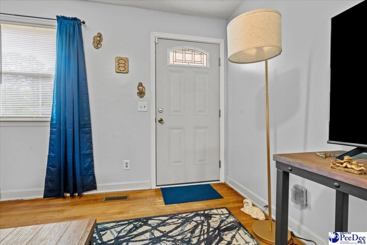 207 Byrd Lane Photo 8