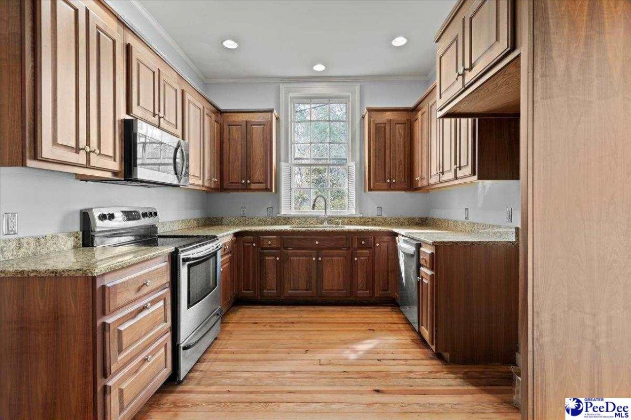 310 Kershaw St Photo 20