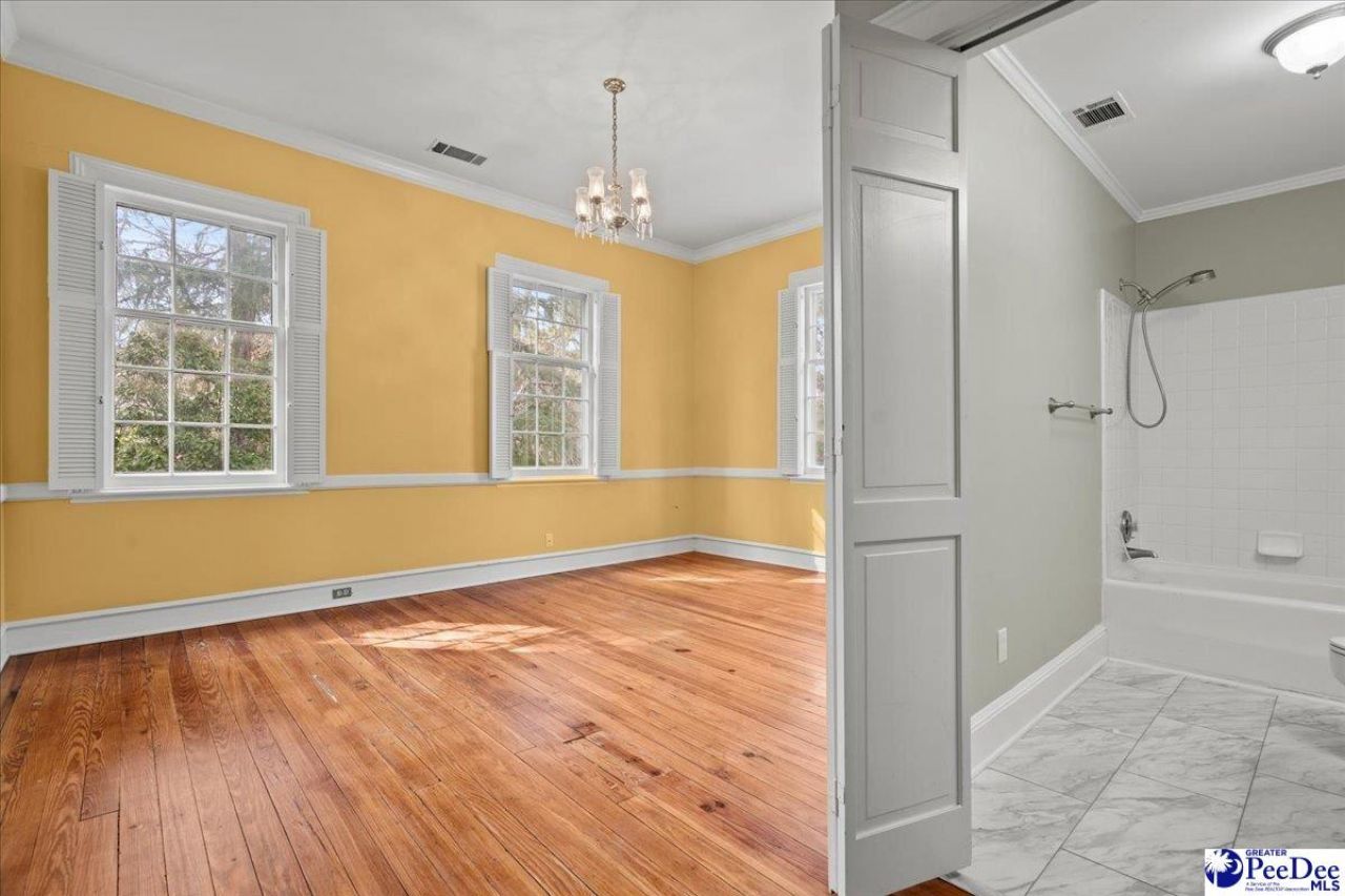 310 Kershaw St Photo 29