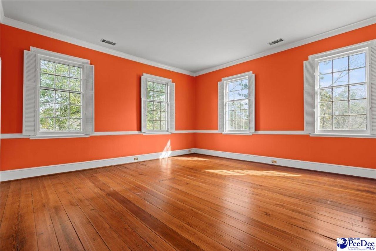 310 Kershaw St Photo 35