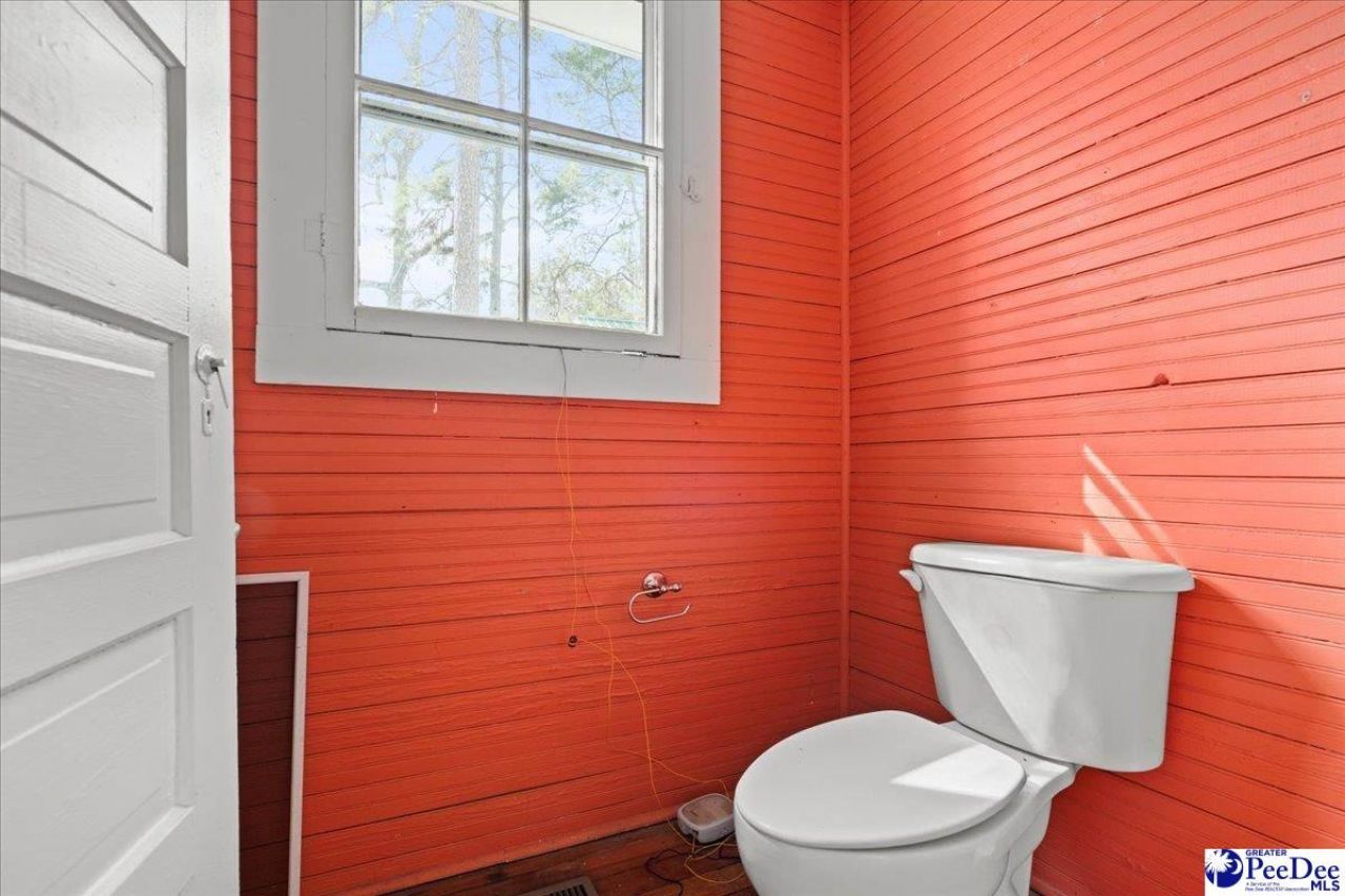 310 Kershaw St Photo 47