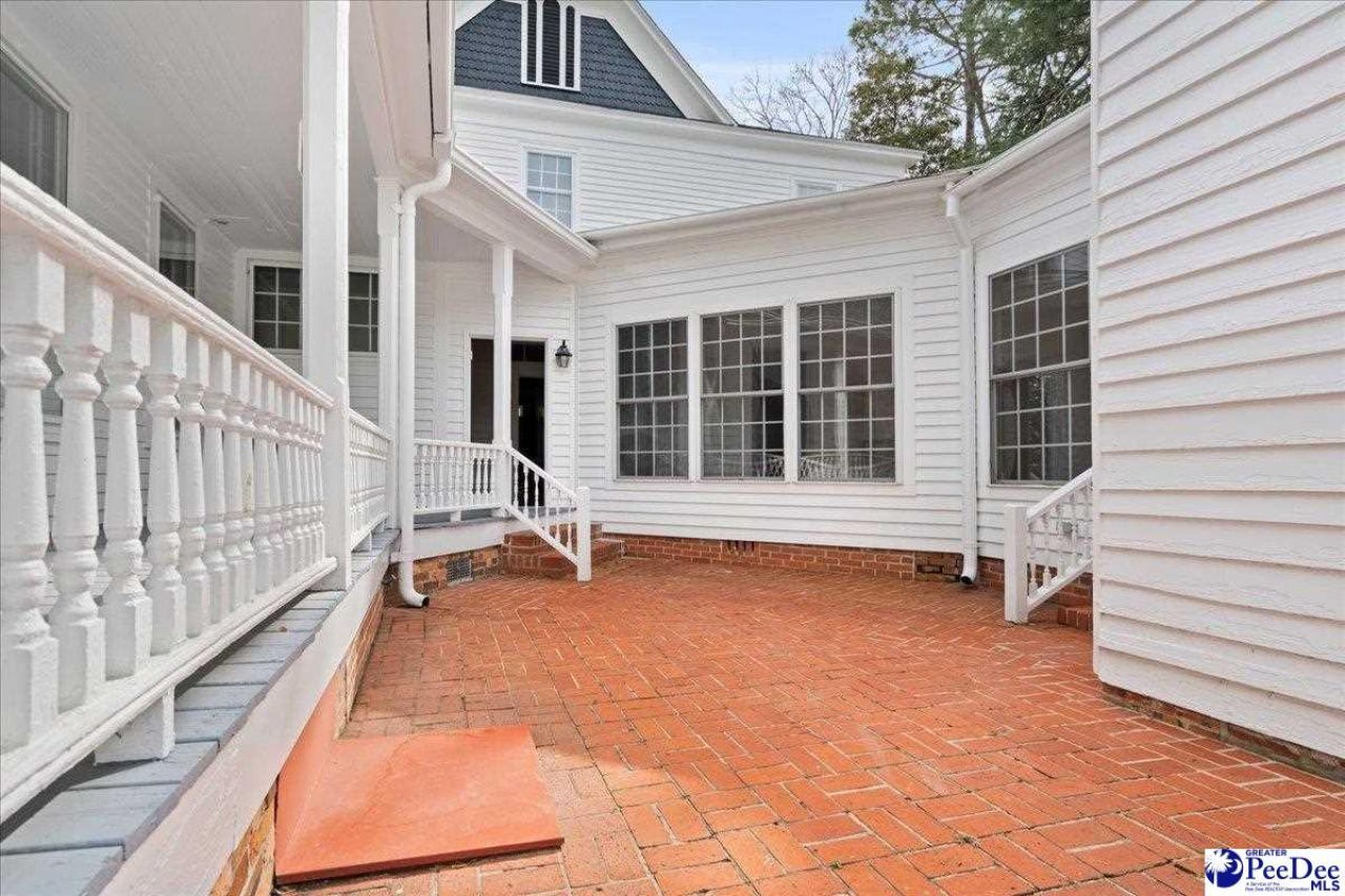 310 Kershaw St Photo 50