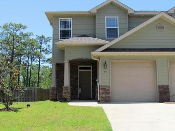 1733 Sound Haven Court, Navarre, FL 32566