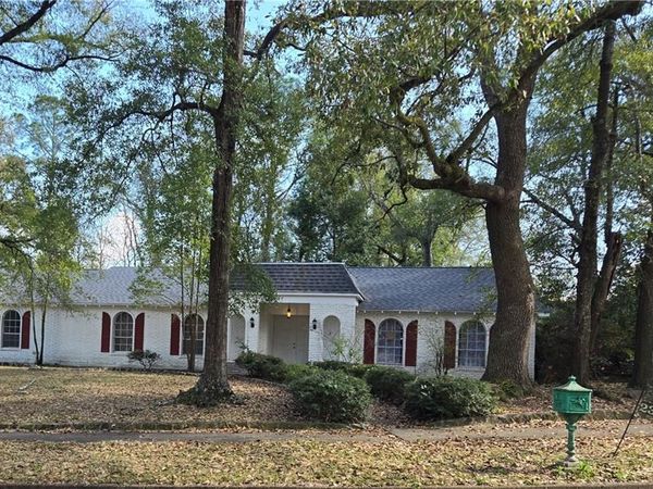 2301 Lantern Lane W, Mobile, AL 36693