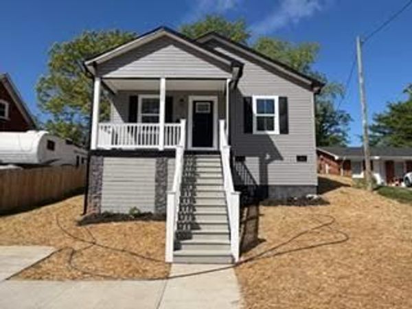 2020 Colgate ST NE, Roanoke, VA 24012