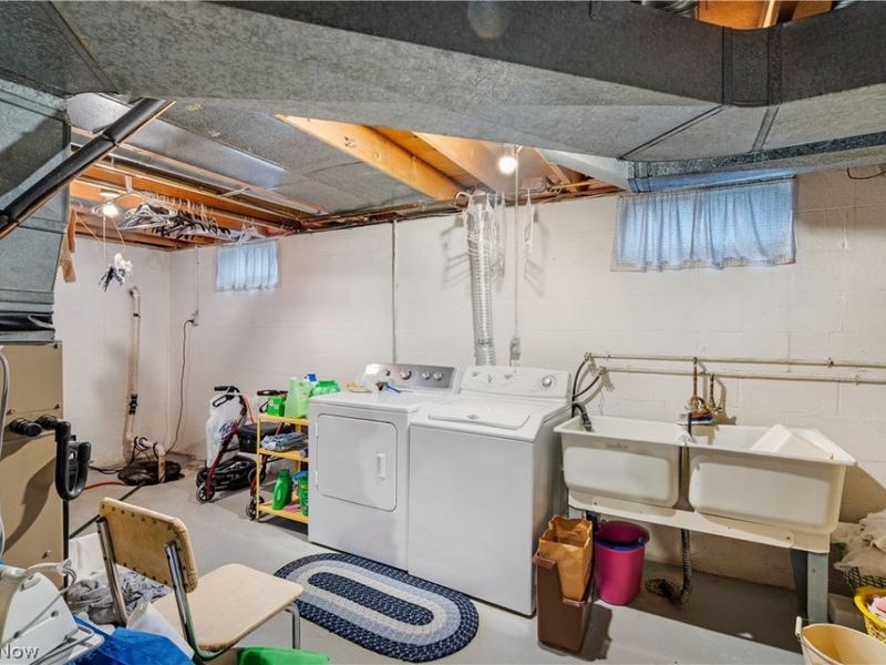 2684 Lydia Drive SW, Warren, OH 44481 Photo 34