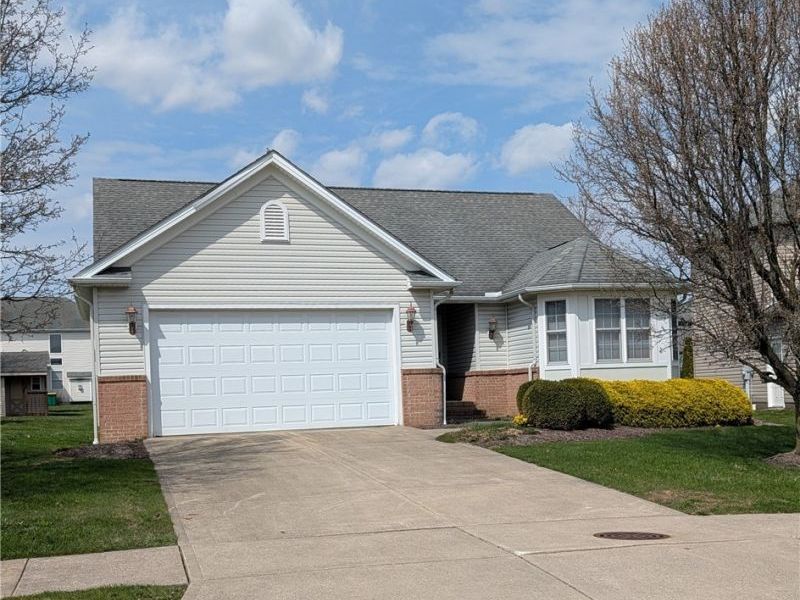 15130 Sawgrass Lane, Middlefield, OH 44062 Photo 2