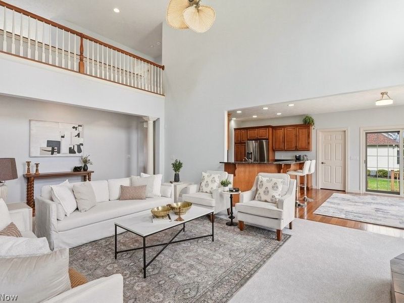 317 E Edinburgh Drive, Highland Heights, OH 44143 Photo 12