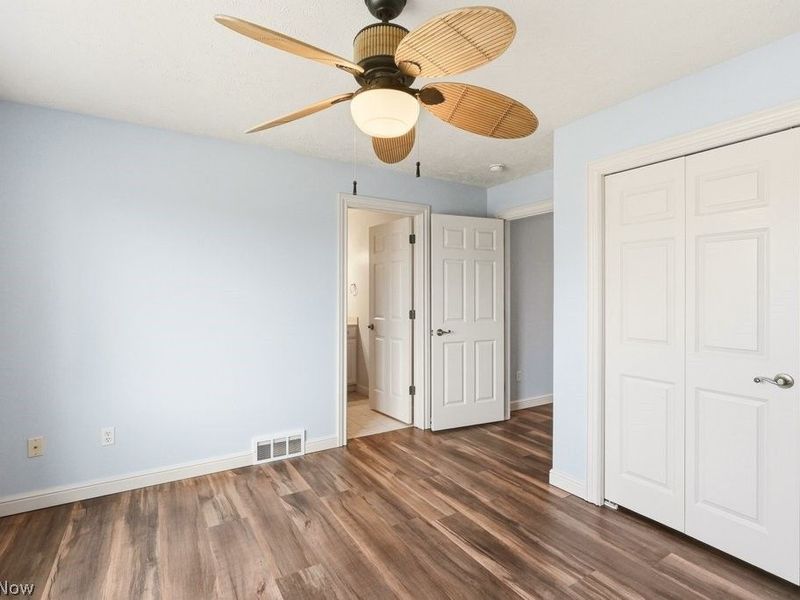 317 E Edinburgh Drive, Highland Heights, OH 44143 Photo 38