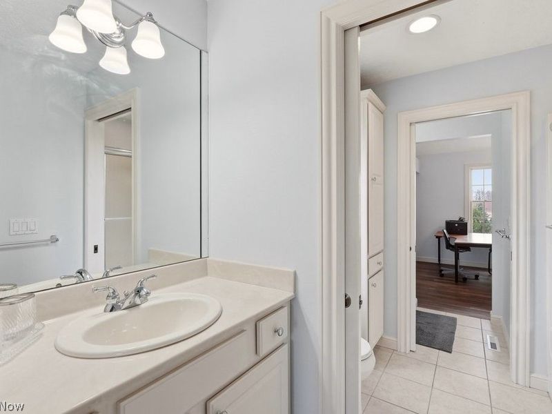 317 E Edinburgh Drive, Highland Heights, OH 44143 Photo 41