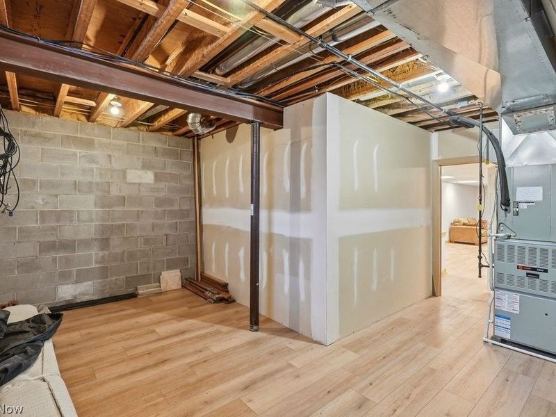 317 E Edinburgh Drive, Highland Heights, OH 44143 Photo 47