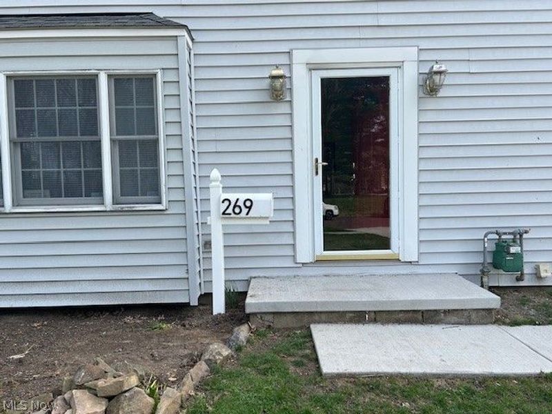 269 Greenwood Avenue, Akron, OH 44313 Photo 2