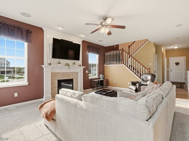 214 Gatwick Grove Circle , Wadsworth, OH 44281 Photo 12