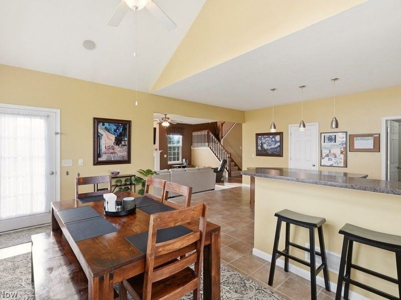 214 Gatwick Grove Circle , Wadsworth, OH 44281 Photo 25