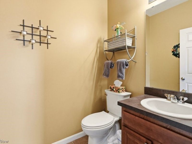 214 Gatwick Grove Circle , Wadsworth, OH 44281 Photo 8