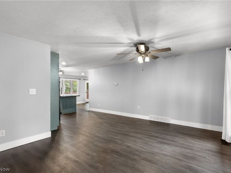 391 Kathleen Drive, Jefferson, OH 44047 Photo 10